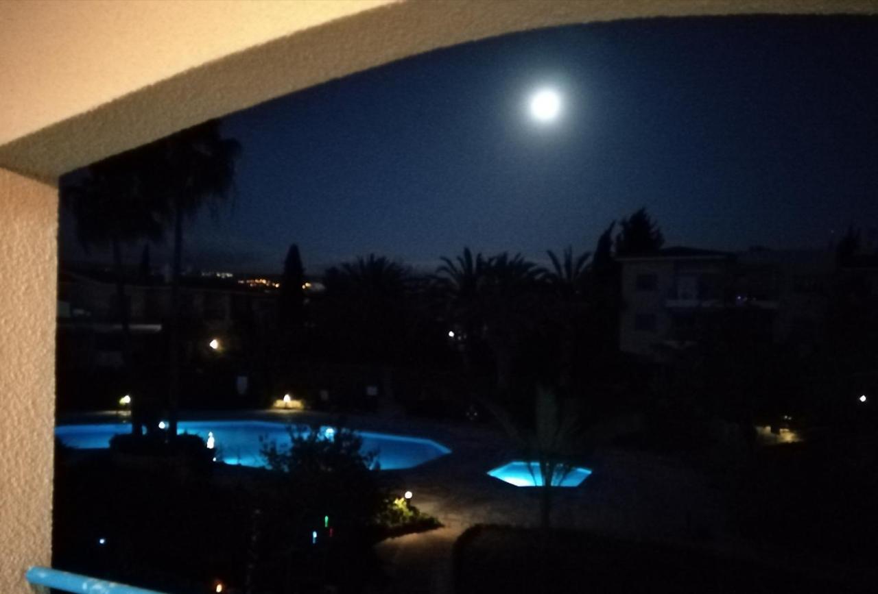 Paradise Gardens II Anastasia Apartment Paphos Ngoại thất bức ảnh